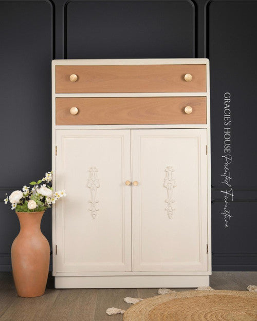 Ecru Chalk Mineral Paint | Dixie Belle – Dixie Belle Paint