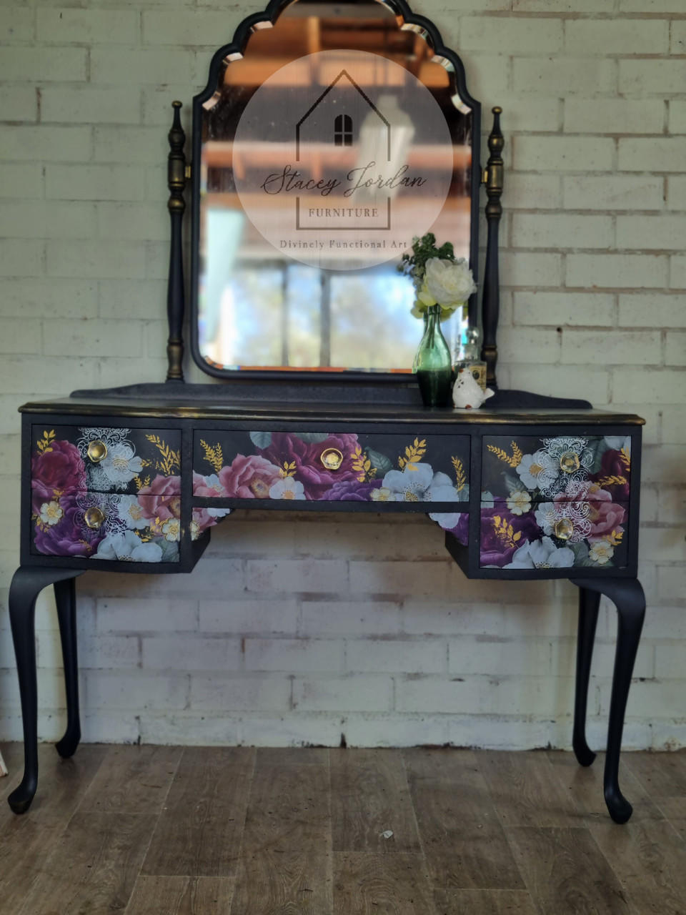 Botanical - Silkscreen Stencil - Dixie Belle Paint Company