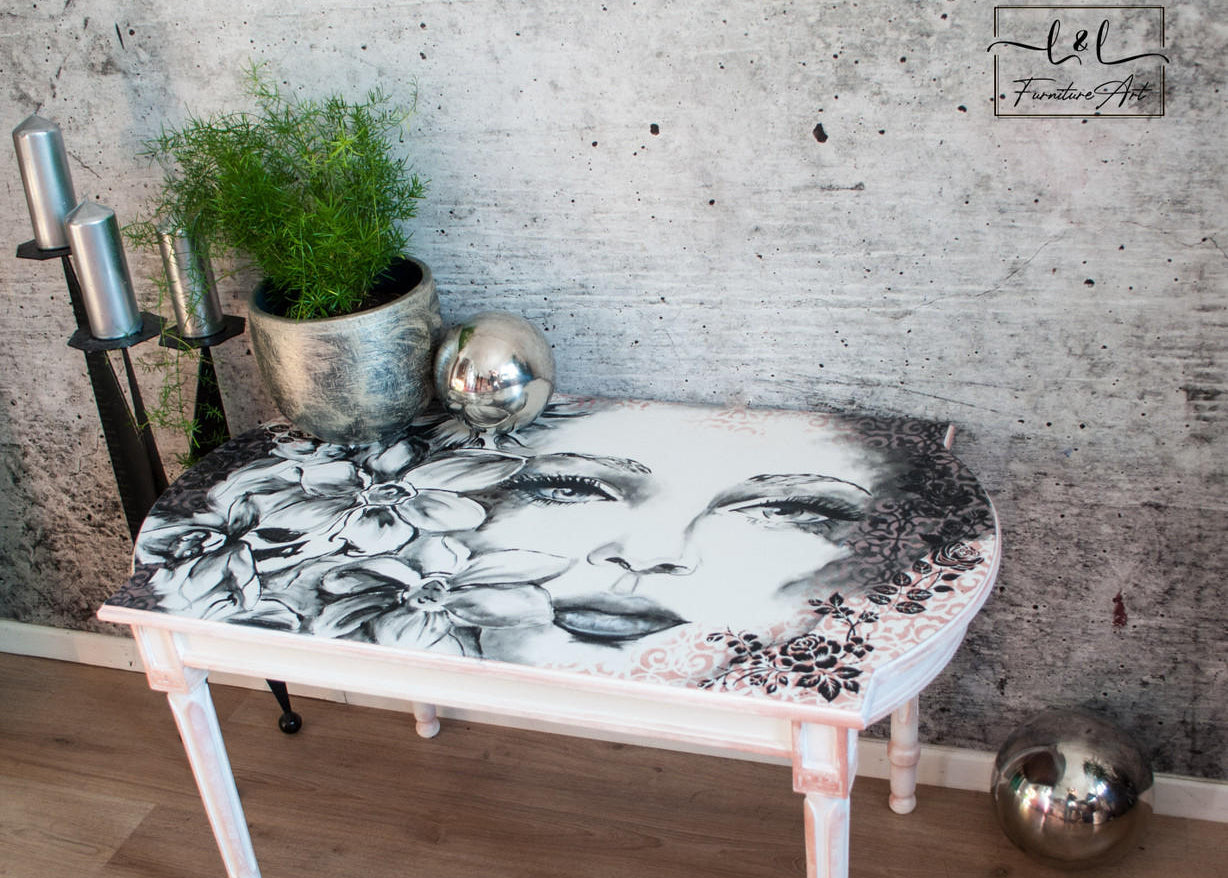 USA雑貨　SCENE SETTERS ROOM ROLL ドル柄　40Ft Roses - Silkscreen Stencil - Dixie Belle Paint Company