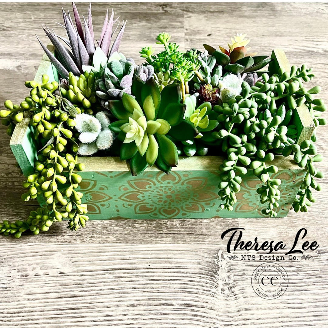 Kudzu Chalk Mineral Paint - Dixie Belle Paint Company