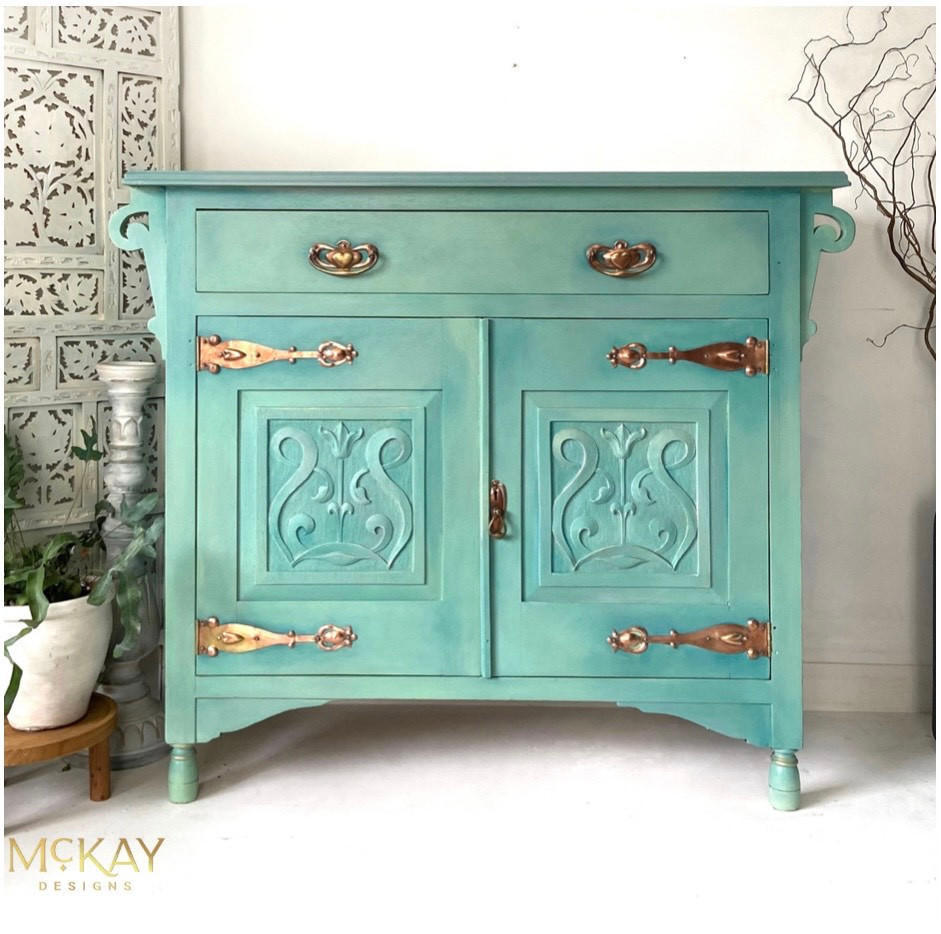 Mint Julep Chalk Mineral Paint - Dixie Belle Paint Company
