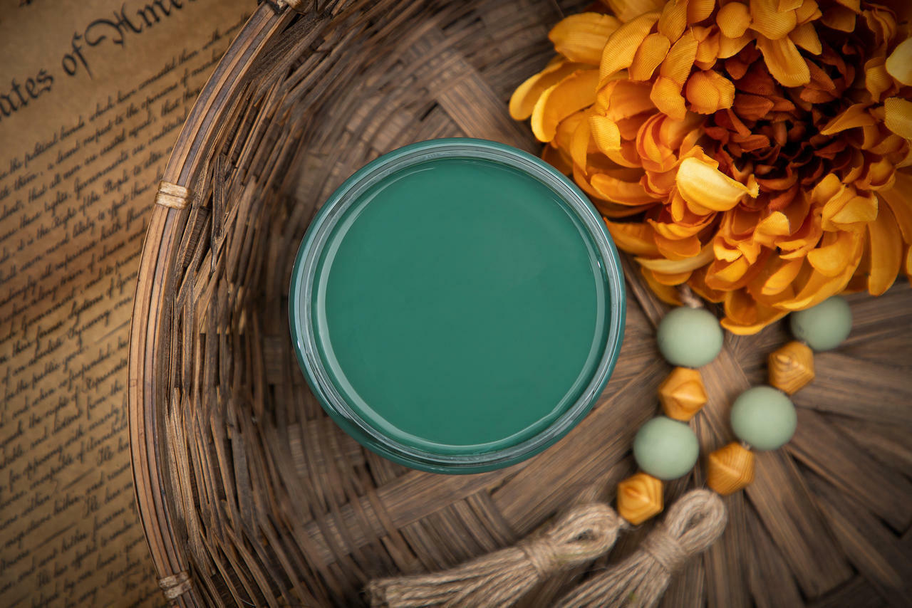 Palmetto Chalk Mineral Paint - Dixie Belle Paint