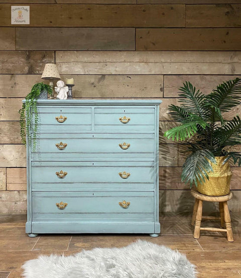duck egg blue dresser Lilyfield Life: ASCP Duck Egg Blue Chest of Drawers