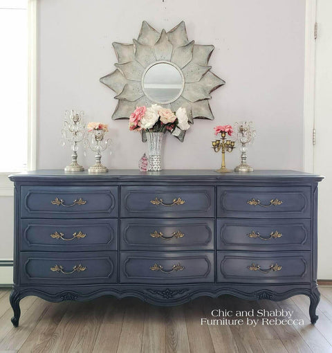 Yankee Blue Chalk Mineral Paint - Dixie Belle Paint Company Yankee Blue Chalk Mineral Paint - Dixie Belle Paint Company