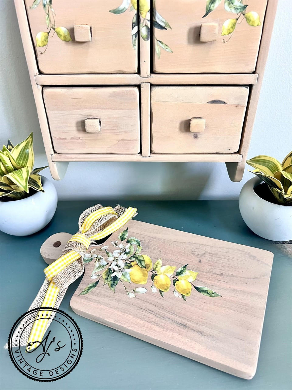 Lemon Zest - Mid Transfer - Dixie Belle Paint Company