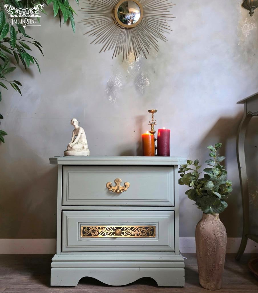 Oxford Fog Silk All-In-One Mineral PaintÂ® – Dixie Belle Paint