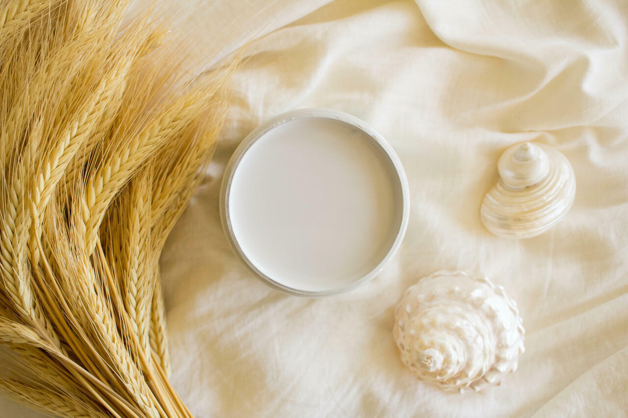 Oyster Silk Paint - Dixie Belle Paint