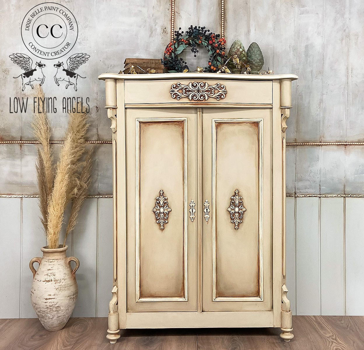 Sand Castle Silk Paint - Dixie Belle Paint