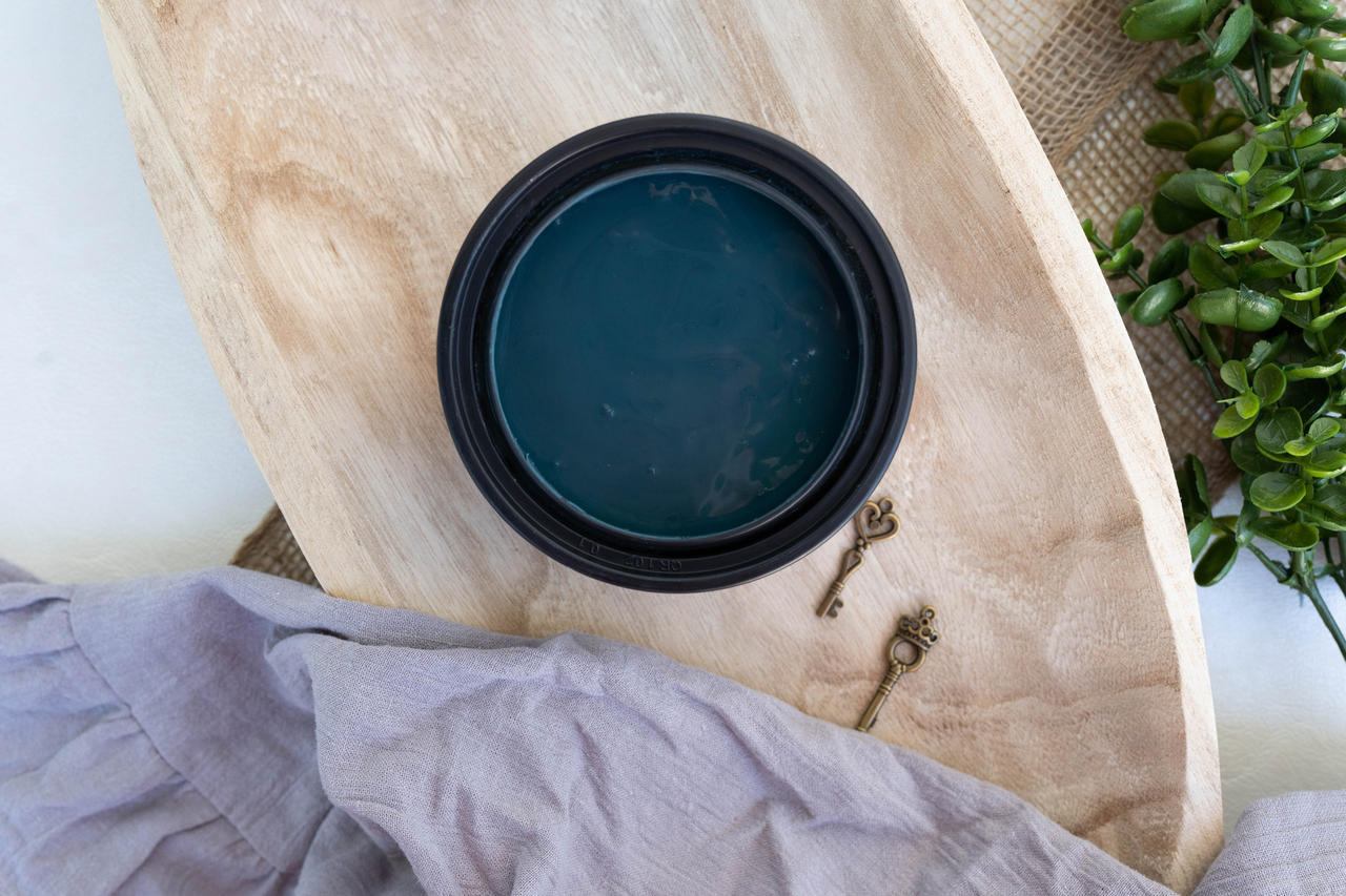 London Blue Terra Clay Paint - Dixie Belle Paint Company